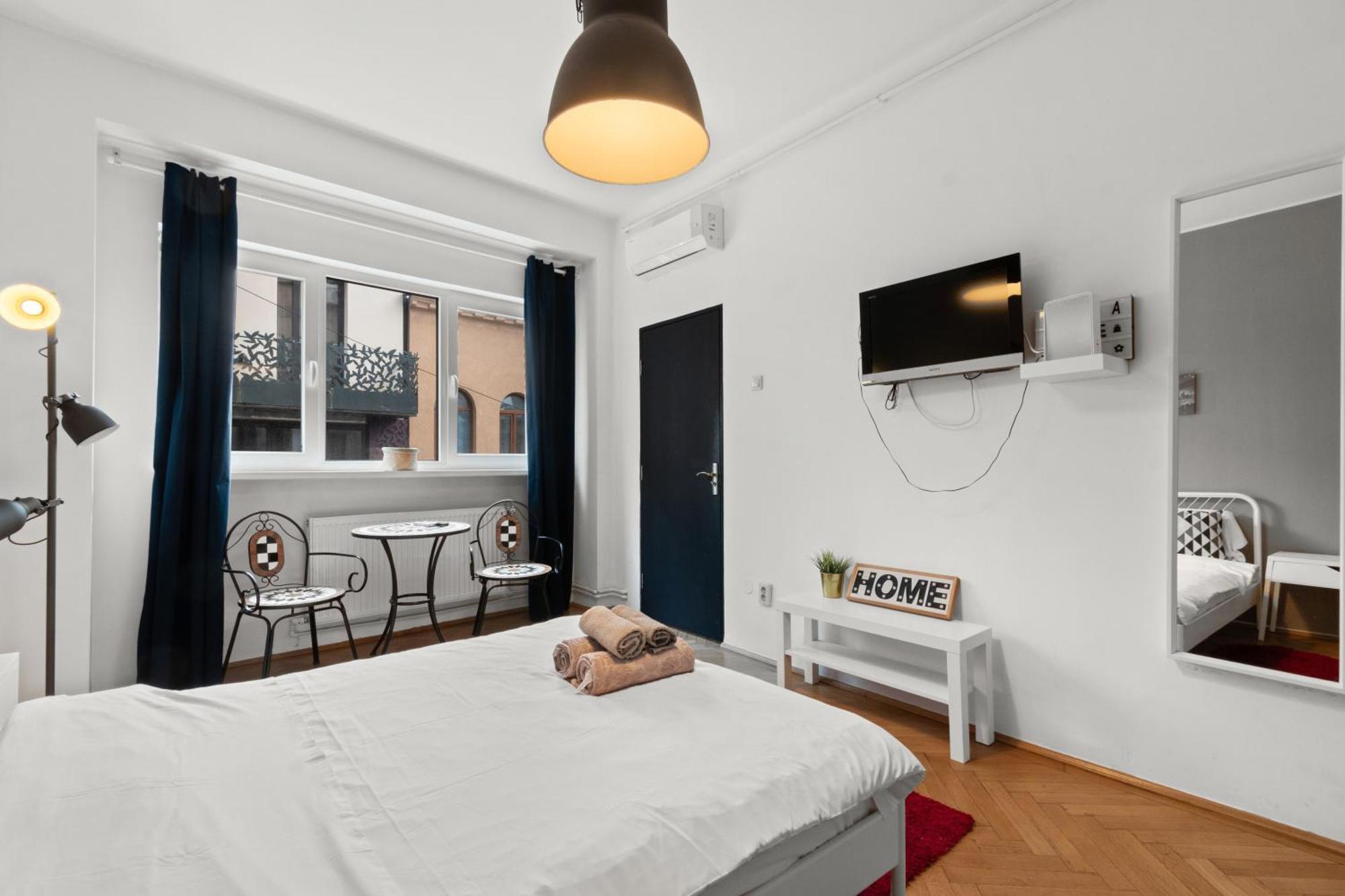 Old Town Studio 23B Apartment Bucureşti Ngoại thất bức ảnh