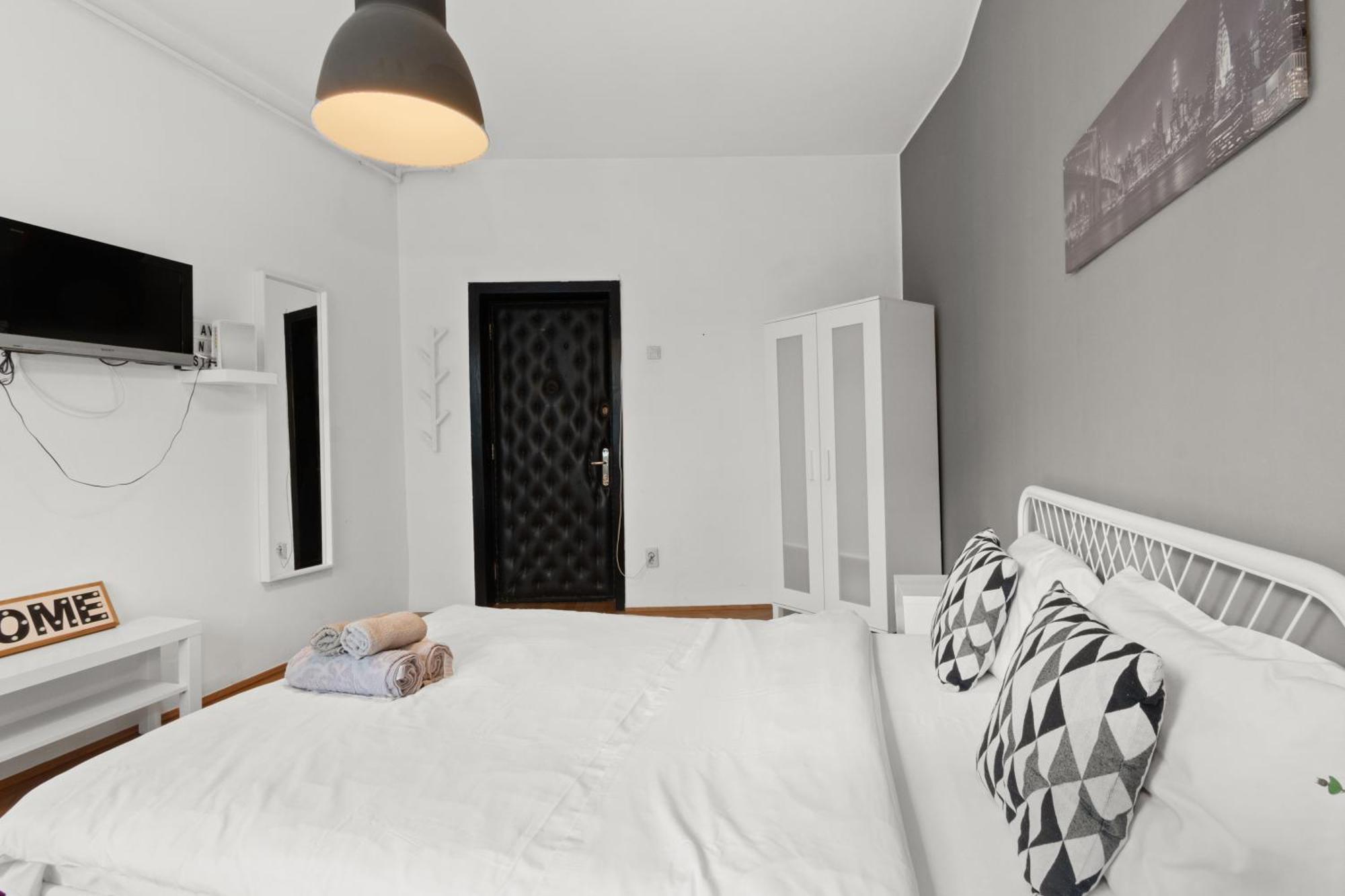 Old Town Studio 23B Apartment Bucureşti Ngoại thất bức ảnh